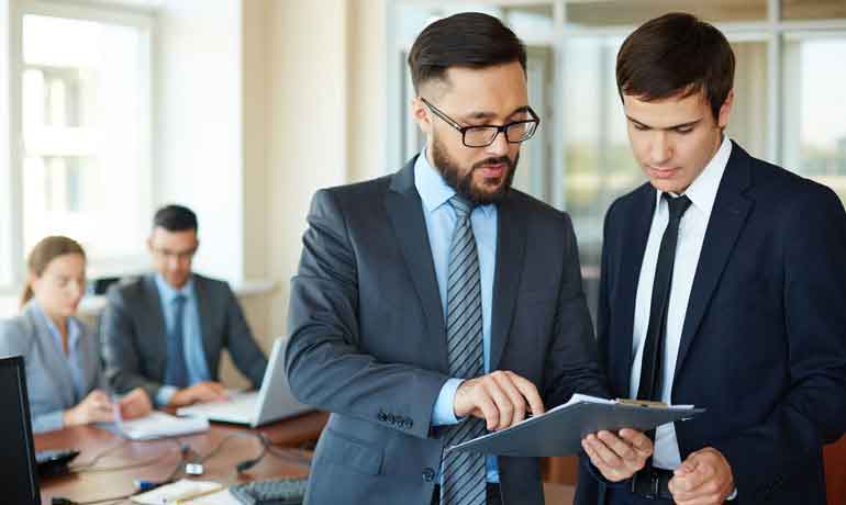 在线轰炸机免费版